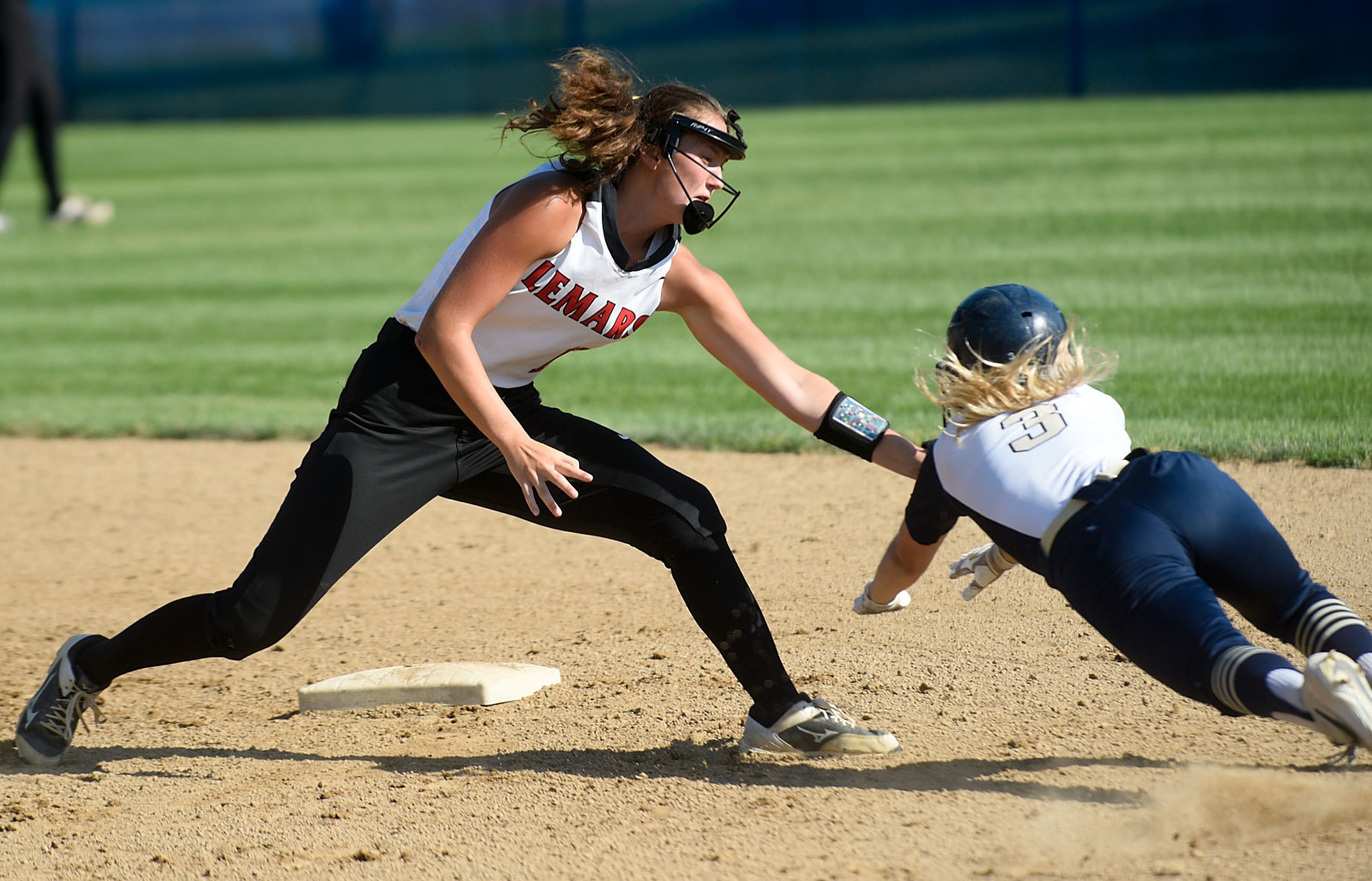 Softball Le Mars at Bishop Heelan